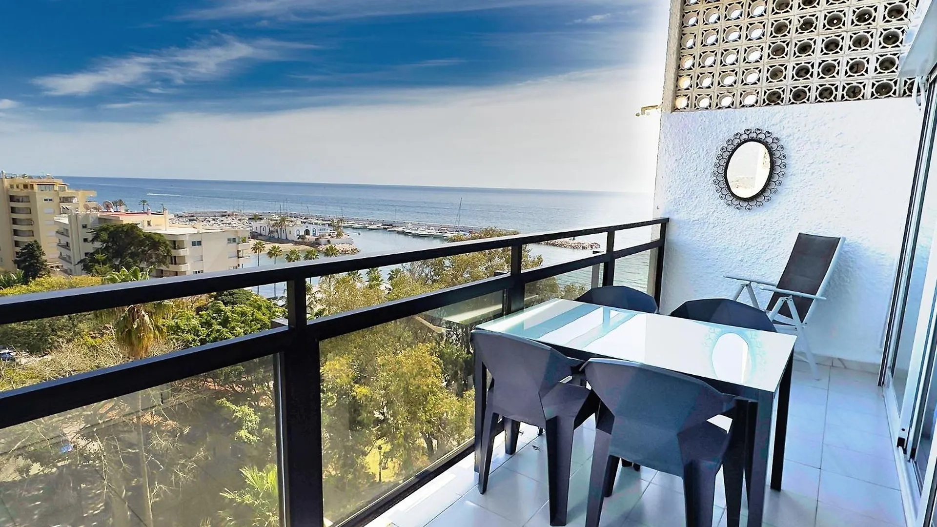 Skol 727 Lovely 2 Bedroom Duplex In Marbella Center