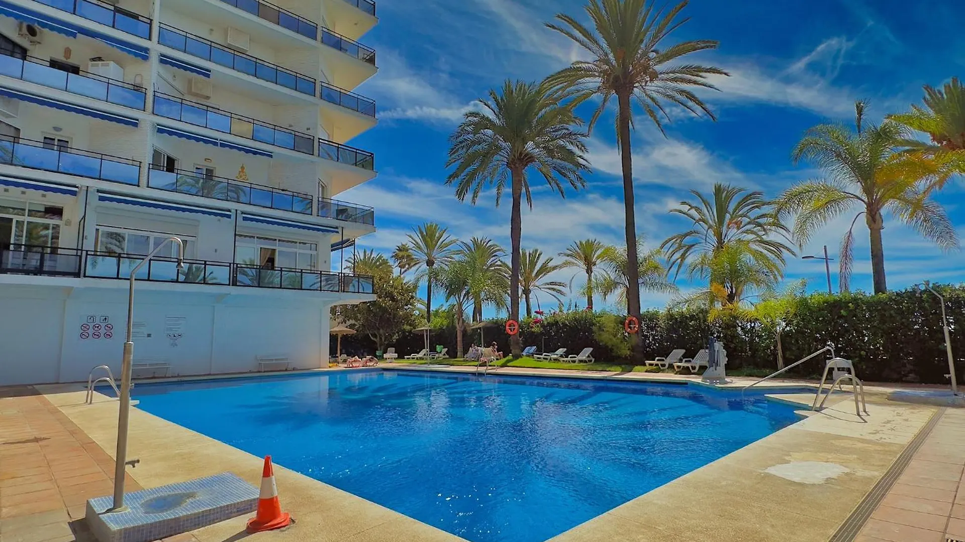 Skol 727 Lovely 2 Bedroom Duplex In Marbella Center 0*,  Spanien