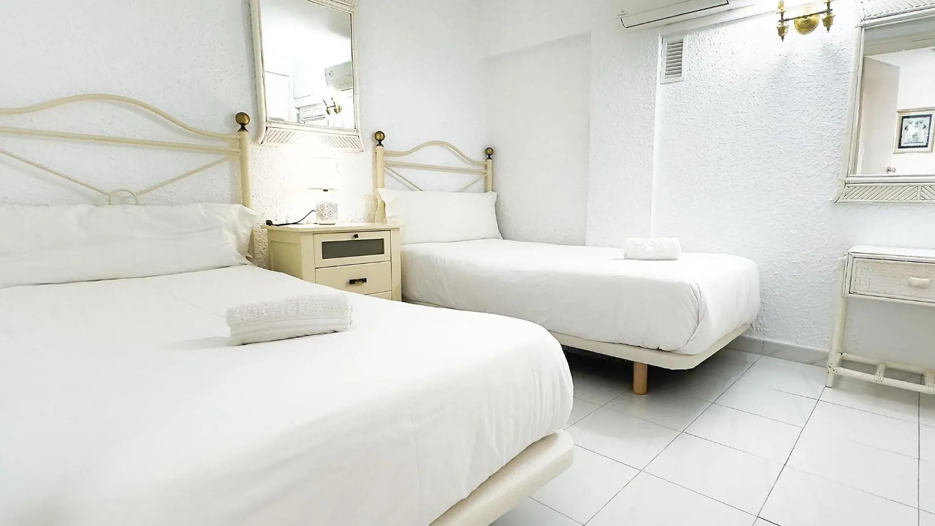Lägenhet Skol 727 Lovely 2 Bedroom Duplex In Marbella Center Spanien